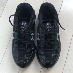 Under Armour Black Lace-Up Athletic Running Shoe Size 5.5